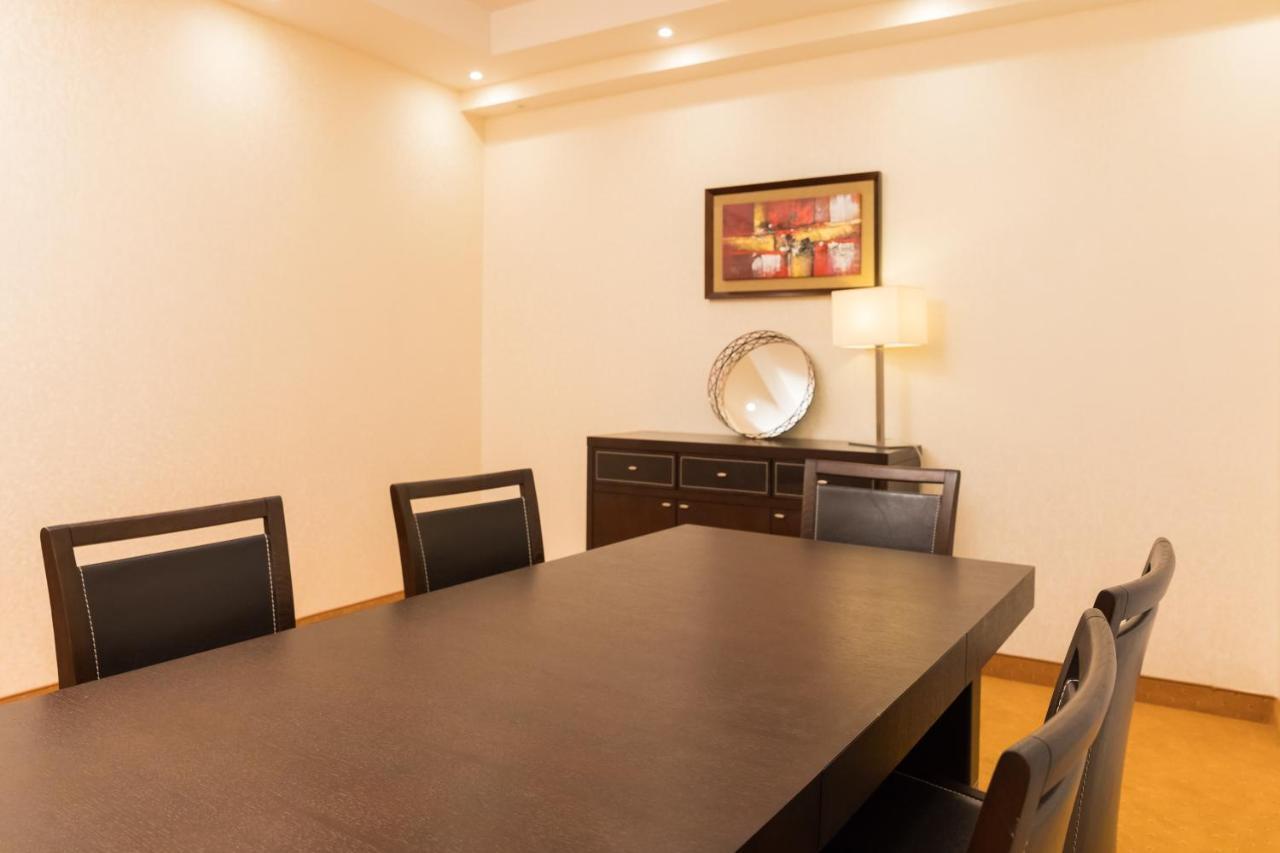 New Day Hotel Algiers Экстерьер фото